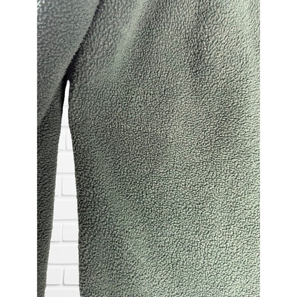Basic Editions Women's Medium Sweater Cozy Fleece Green Reindeer Holiday - Picture 9 of 9